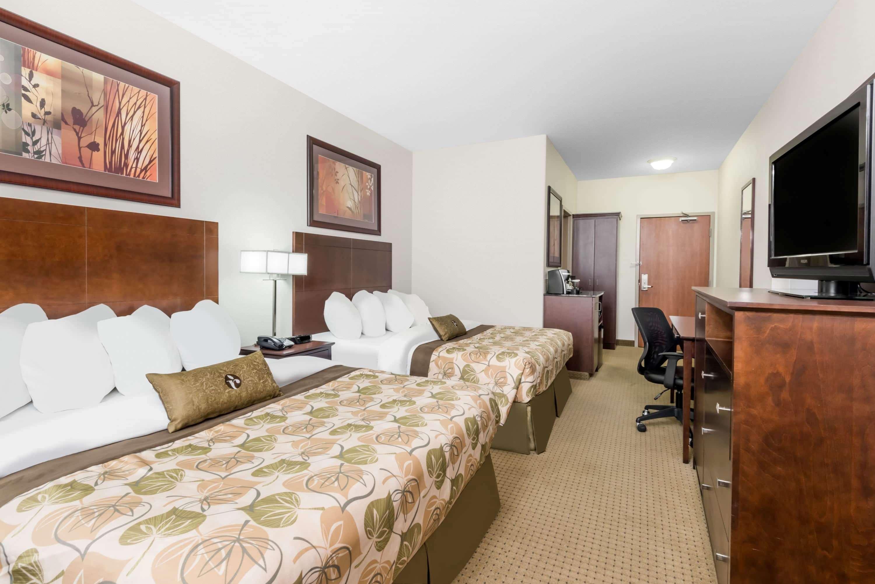 Ramada By Wyndham Olds Hotel Buitenkant foto